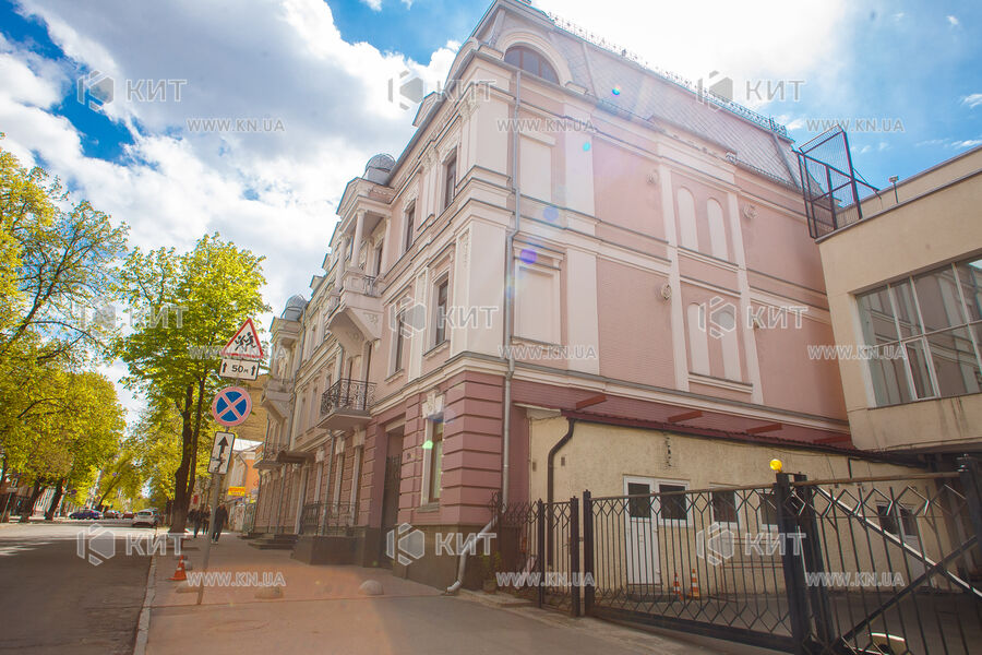 БЦ Ярославів Вал 38